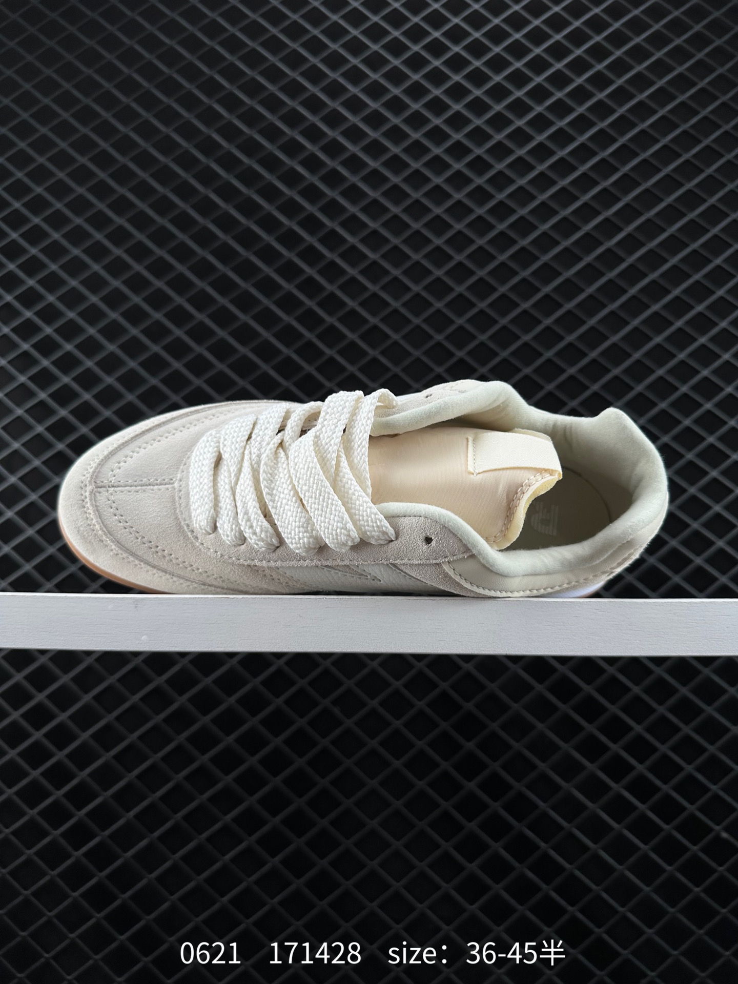 New Balance NB URC42EA